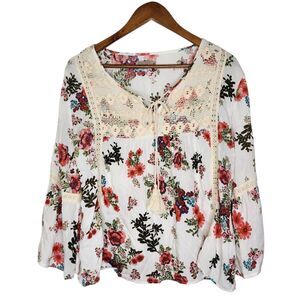 Anandas Collection Floral Boho Crochet Bell Sleeve Peasant Festival Hippie sz M